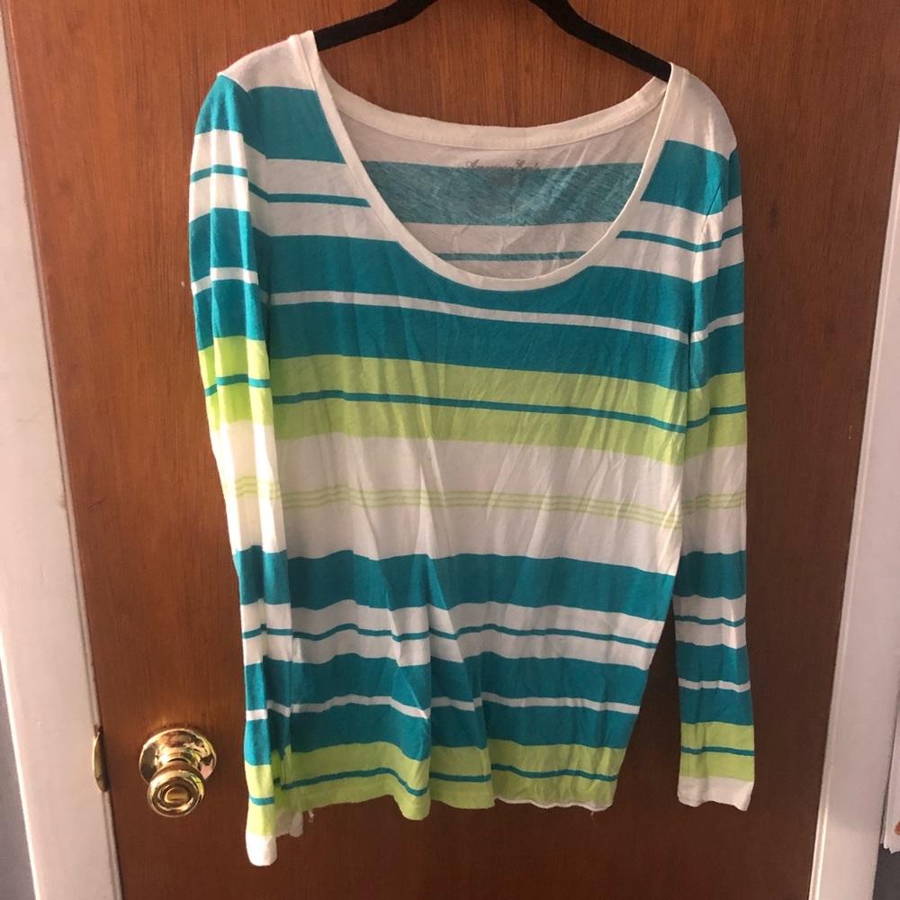 Long-sleeve Scoop neck Striped Shirt (L)